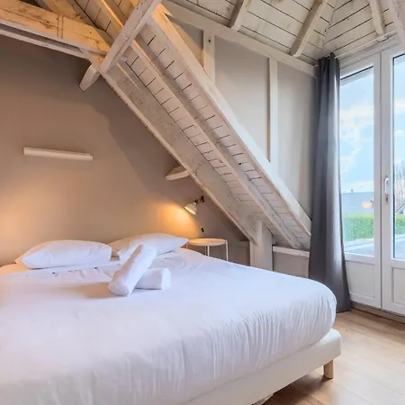 Gasthof 15 Min To Lille - Beautiful 14p House, 5 Bedrooms With Parking