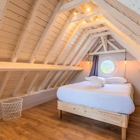 15 Min To Lille - Beautiful 14p House, 5 Bedrooms With Parking Gasthof Sainghin-en-Mélantois
