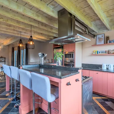 Guest house 15 Min To Lille - Beautiful 14p House, 5 Bedrooms 3*