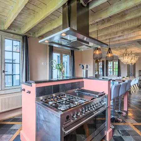 15 Min To Lille - Beautiful 14p House, 5 Bedrooms *